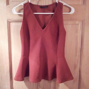💥3/$25💥 Suzy Shier Sleeveless top shirt blouse V-neck Red Wine Burgundy size S